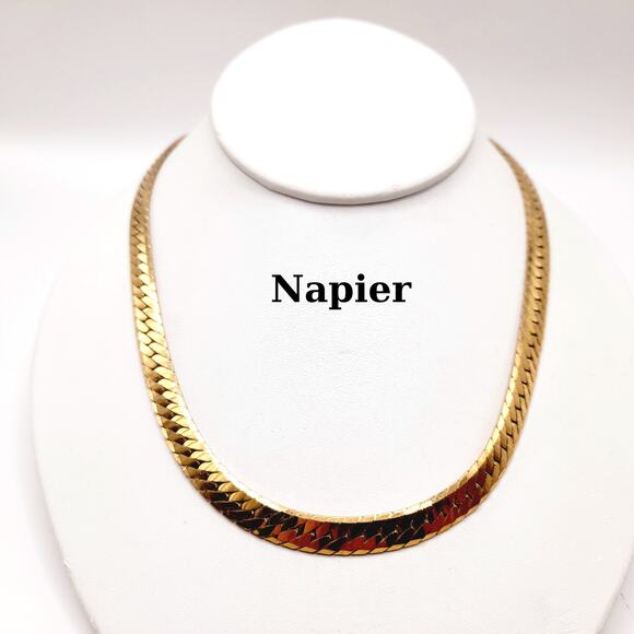 Vintage Napier Gold Tone Herringbone Flat Chain Necklace, 18 Inches - Picture 1 of 11